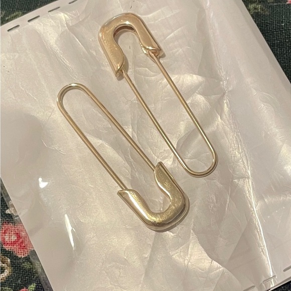 Jewelry - Gold Safety Pin Earrings